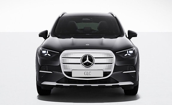 Mercedes-Benz GLC400 2 of 5