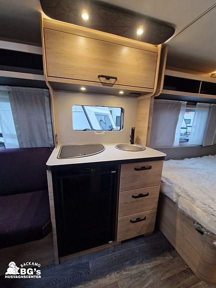 Weinsberg CaraOne 450 FU //LAGERRENSNING// 3 of 7