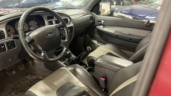 Ford Ranger 13 of 21