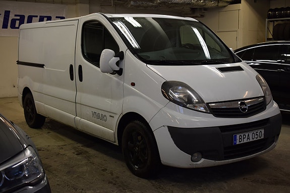 Opel Vivaro 2 of 5