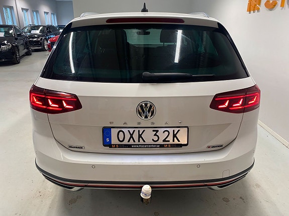 Volkswagen Passat Alltrack 5 of 5