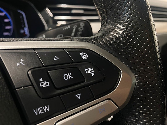 Volkswagen Passat Alltrack 16 of 18