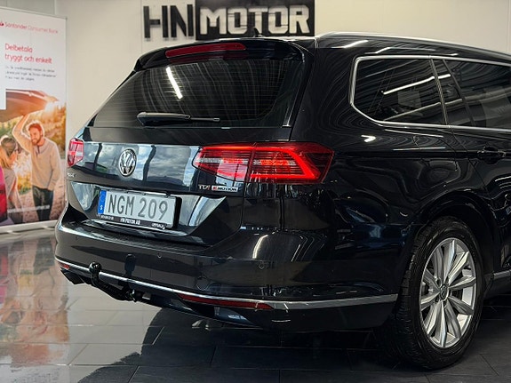 Volkswagen Passat 7 of 27