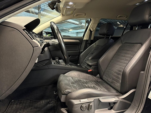 Volkswagen Passat 12 of 27