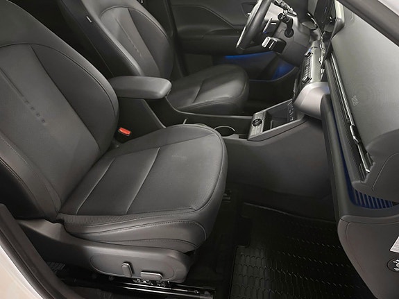 Hyundai Kona 10 of 13