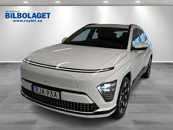 Hyundai Kona 12 of 13