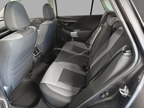 Subaru Outback 9 of 15