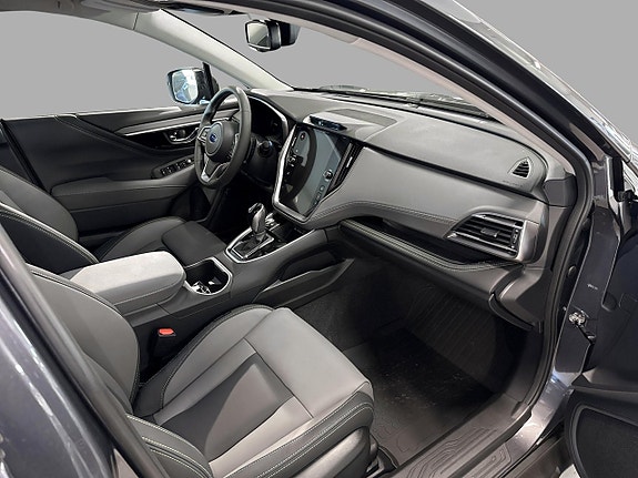 Subaru Outback 10 of 15