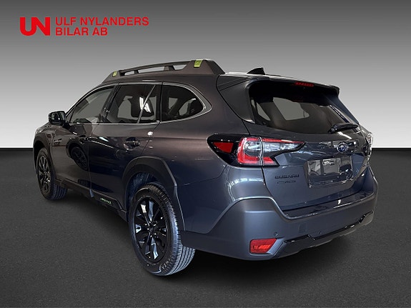 Subaru Outback 2 of 15