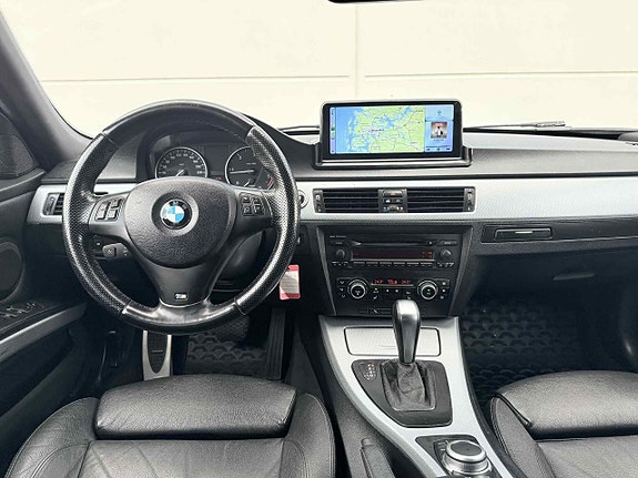 BMW 320 15 of 16