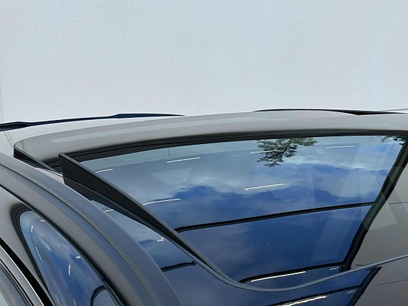 BMW 320 5 of 16