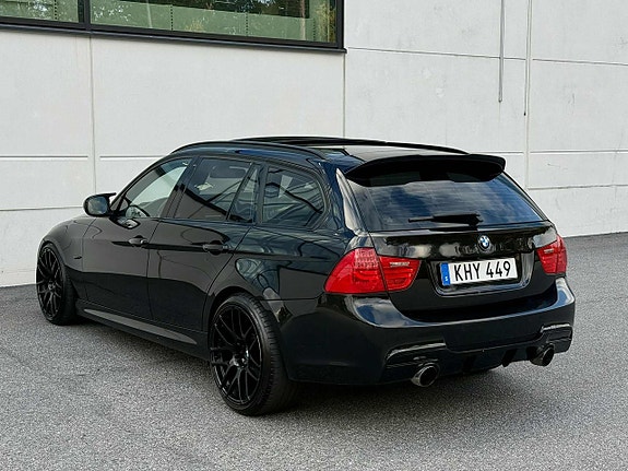 BMW 320 4 of 16