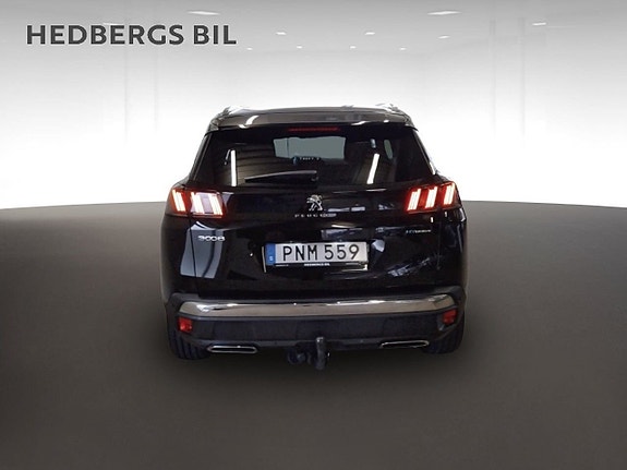 Peugeot 3008 4 of 5