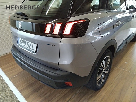 Peugeot 3008 13 of 16