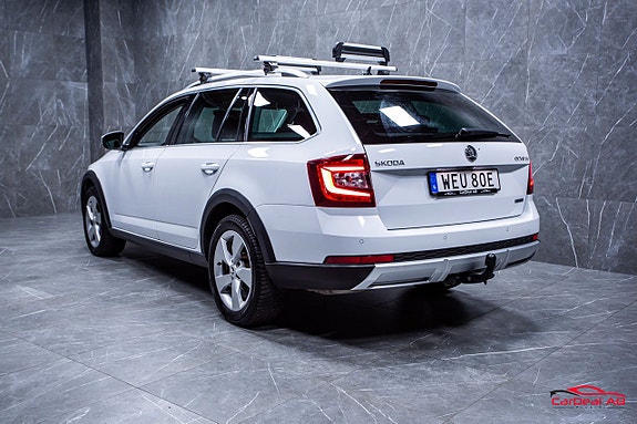 Skoda Octavia Scout 5 of 5