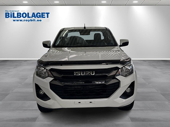 Isuzu D-max 11 of 11