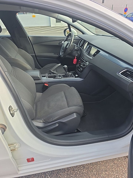 Peugeot 508 17 of 21