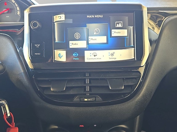 Peugeot 208 12 of 19