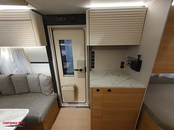 Adria ADORA 572 UT 16 of 18