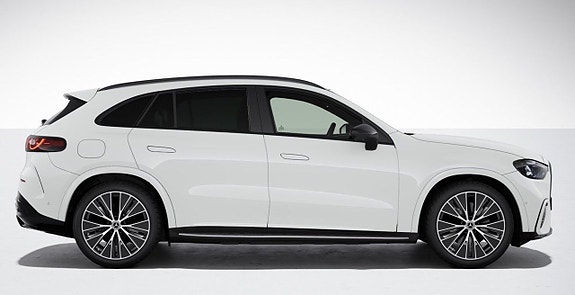 Mercedes-Benz GLC400 3 of 5