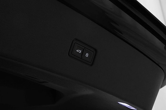 Audi RS Q8 7 of 26