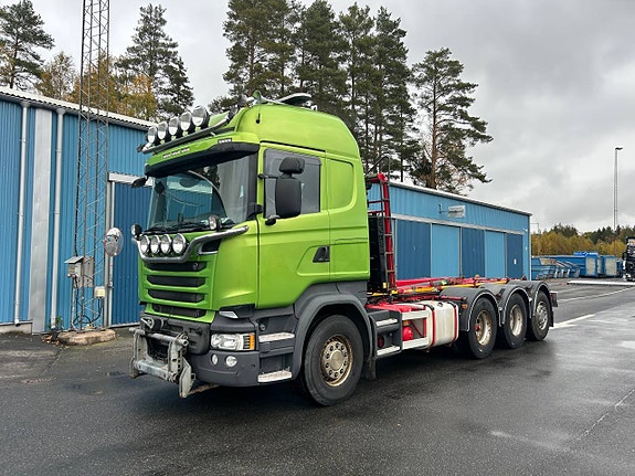 Scania R580 8x4*4 plogbil