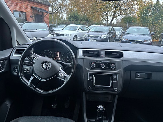 Volkswagen Caddy 11 of 13