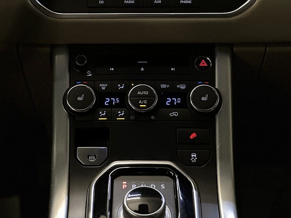 Land Rover Range Rover Evoque 24 of 27