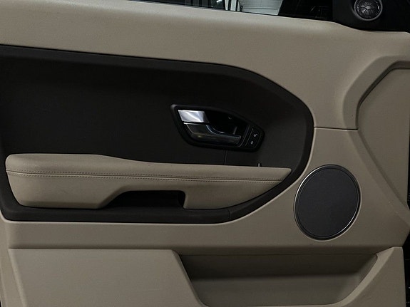Land Rover Range Rover Evoque 15 of 27