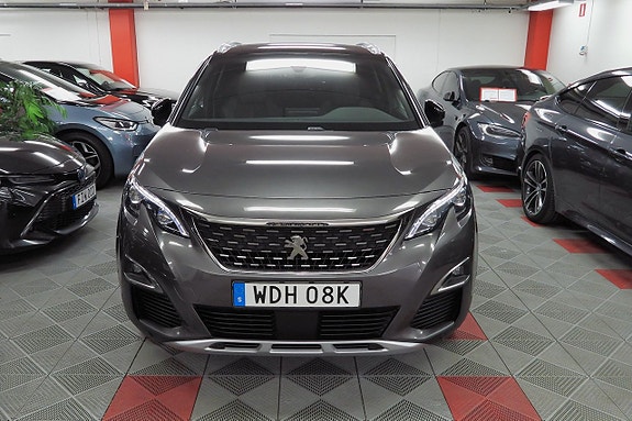 Peugeot 3008 3 of 5