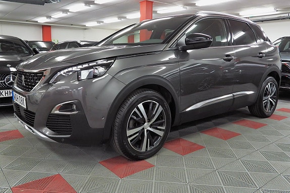 Peugeot 3008 2 of 5