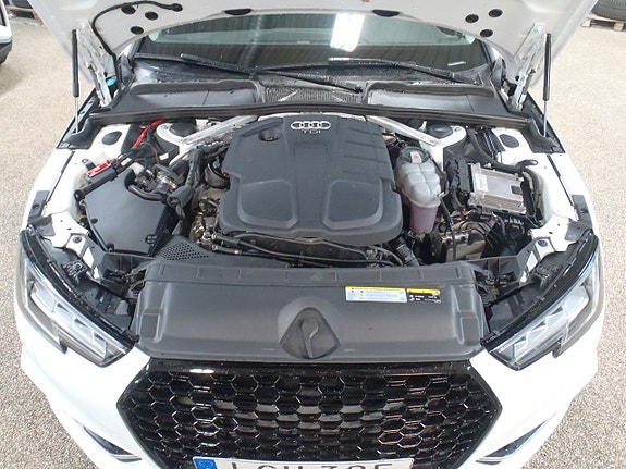 Audi A4 13 of 14