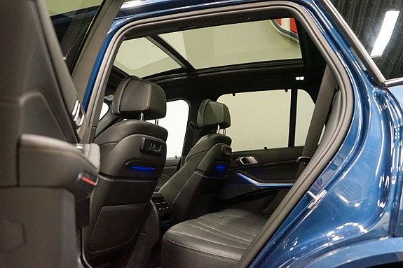 BMW X5 11 of 25