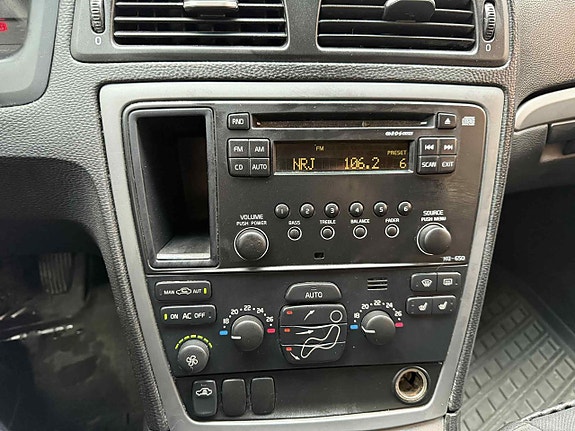 Volvo V70 20 of 22
