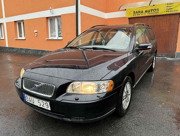 Volvo V70 19 of 22