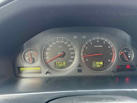 Volvo V70 5 of 5