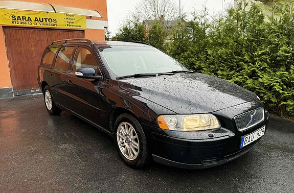 Volvo V70 14 of 22