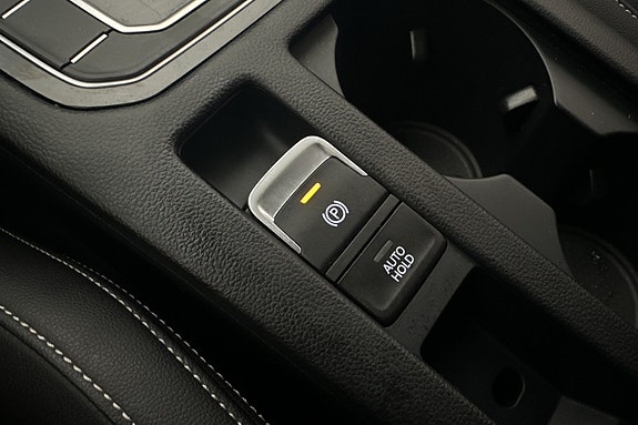 Volkswagen Passat 29 of 30