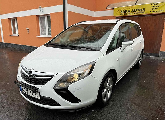 Opel Zafira Tourer 15 of 27