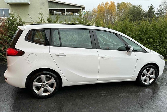 Opel Zafira Tourer 3 of 5