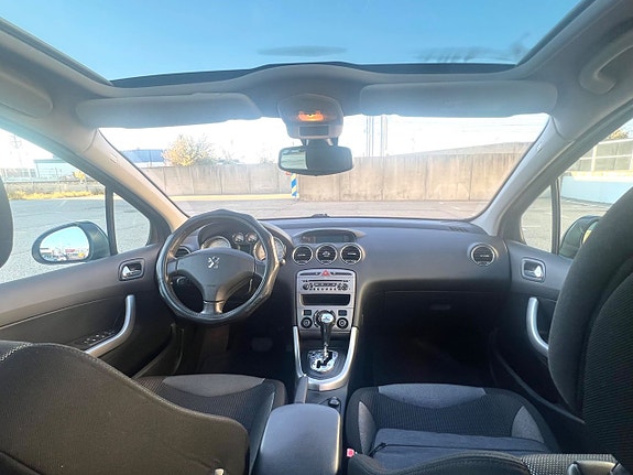 Peugeot 308 8 of 8