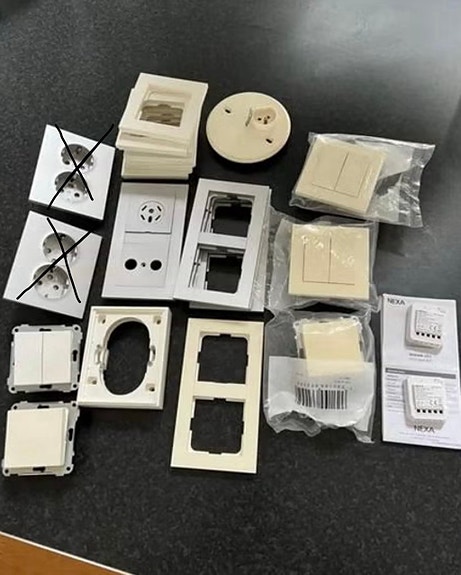 Product image 1 of 2