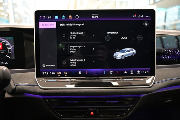 Volkswagen Passat 21 of 30