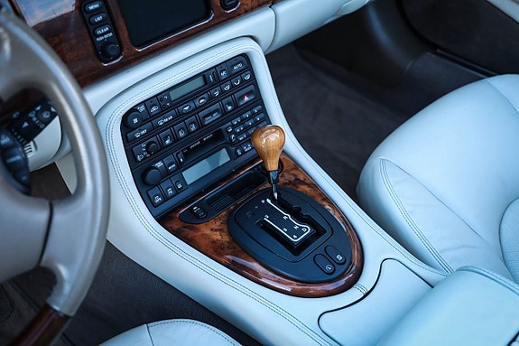 Jaguar XKR 17 of 18