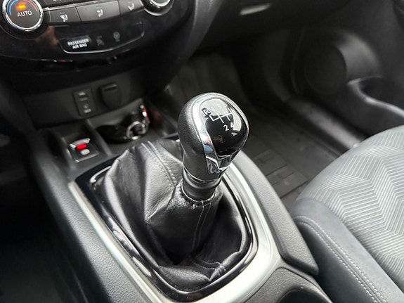 Nissan X-Trail 19 of 21