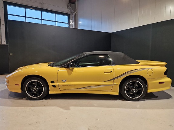 Pontiac Firebird 5 of 5