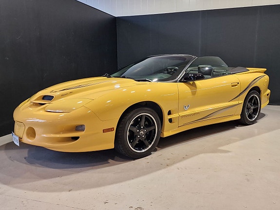 Pontiac Firebird 7 of 28