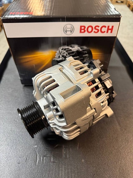 Generator Bosch John Deere 2 of 3
