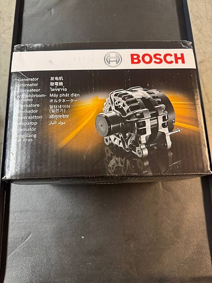 Generator Bosch John Deere