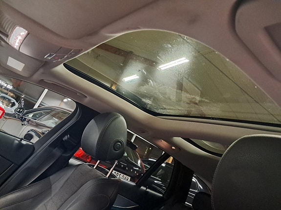 Mercedes-Benz E220 d 7 of 8
